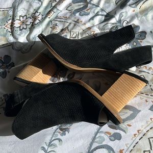 Cole Haan Callista Black Suede Sandals; 10